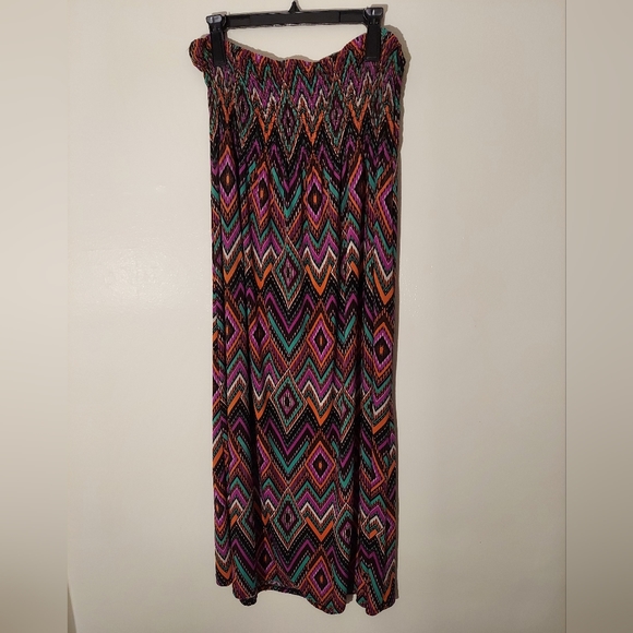 Chelsey Dresses & Skirts - Maxi dress